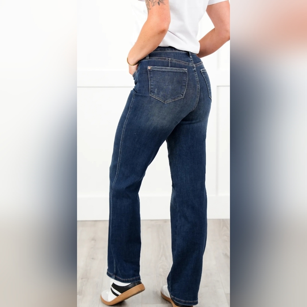 Judy Blue High Rise Tummy Control Straight Leg Stretch Jeans Regular Plus NEW✨️ - Picture 9 of 12